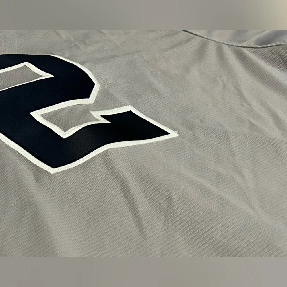 Nike Authentic New York Yankees Derek Jeter #2 Gray MLB Jersey Men’s Sz: XL - Picture 8 of 8